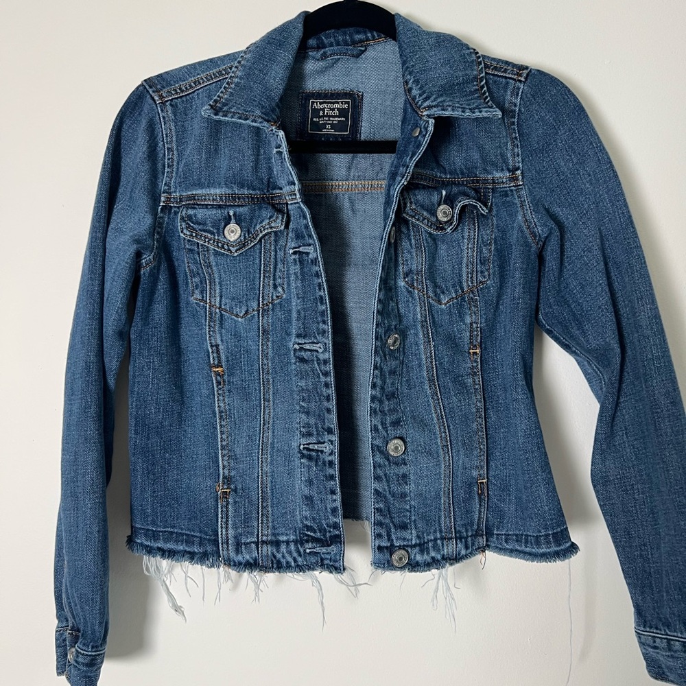 American Eagle Outfitters Blue Jean Jacket